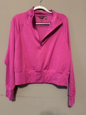 Danskin Cropped Quarter-Zip Pullover in Fuchsia
